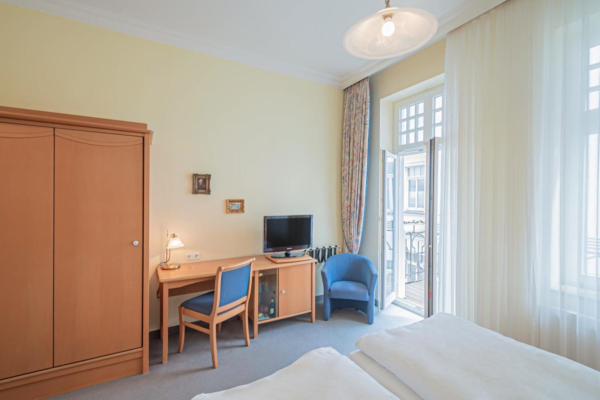 Hotel Imperial Ruegen Binz Room photo